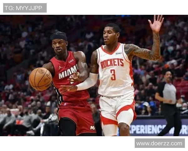 2004年火箭队与马刺经典对决全场比赛精彩录像回放解析