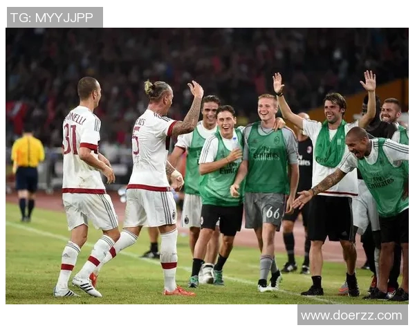 埃因霍温青年队迎战坎布尔全力争胜精彩赛事回顾与分析