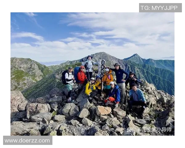 张丽独家分享攀岩心得与技巧助你轻松征服高峰挑战自我极限