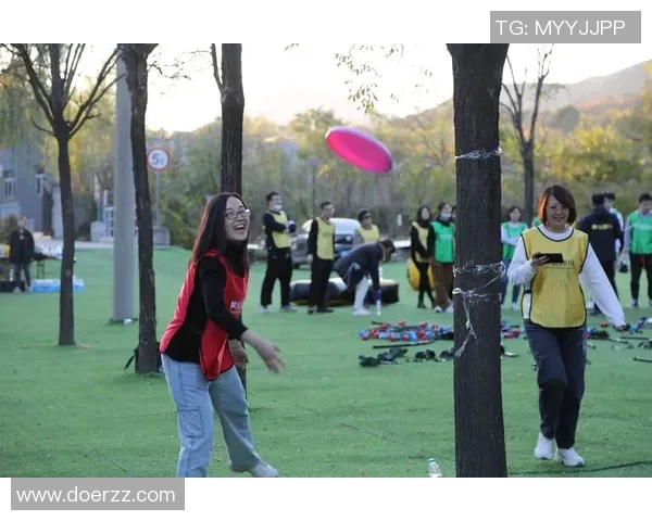 飞盘的轨迹：广州飞盘队成长历程的真实见证与回顾