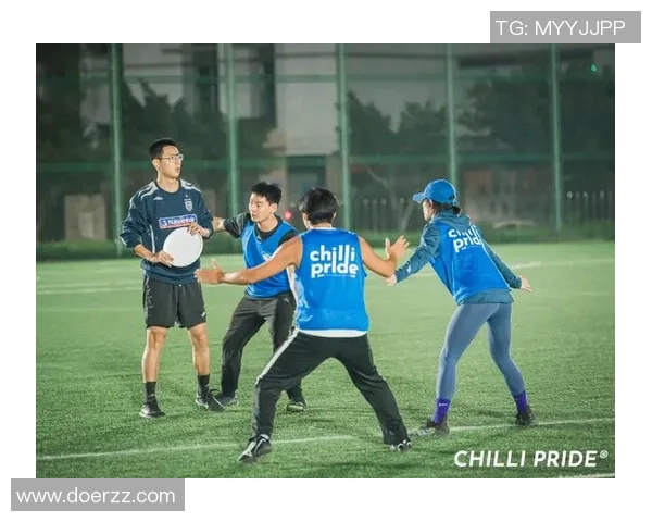 上海飞盘队区域防守分析及其在比赛中的优势与不足探讨