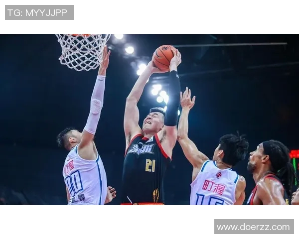 李慕豪与CBA球队的合作历程及影响分析